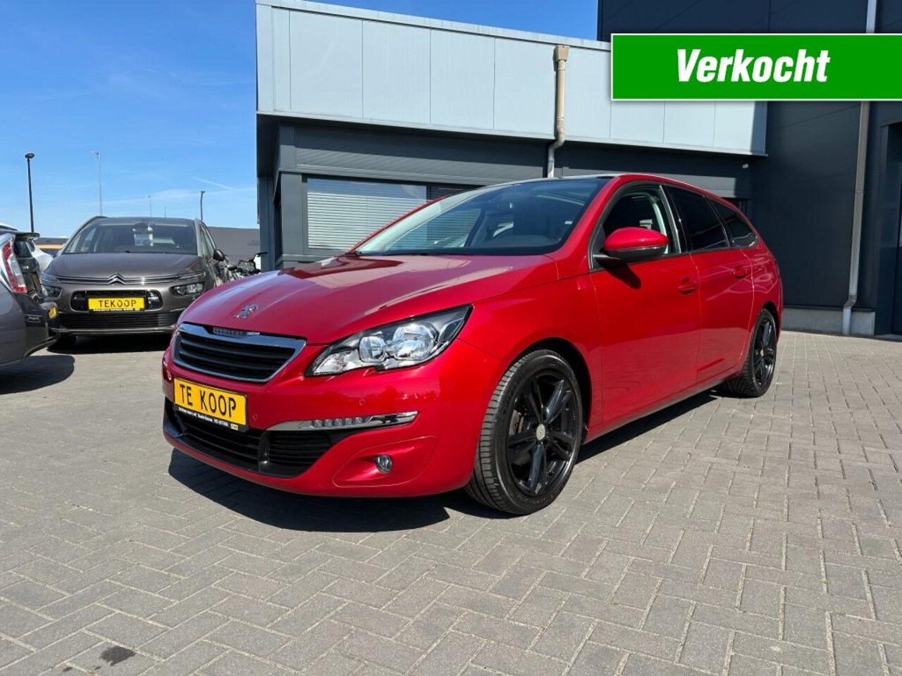 Peugeot 308 - 308 SW 1.2 PureTech Style Navi Panoramadak - AutoWereld.nl