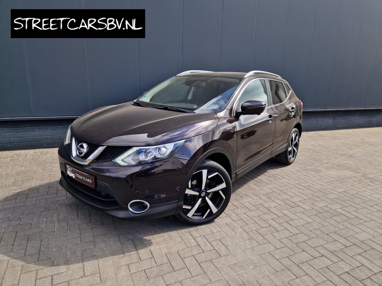 Nissan Qashqai - 1.6 DCI AUT 1e Eig./108dkm/Pano/led/Leer/Full! - AutoWereld.nl