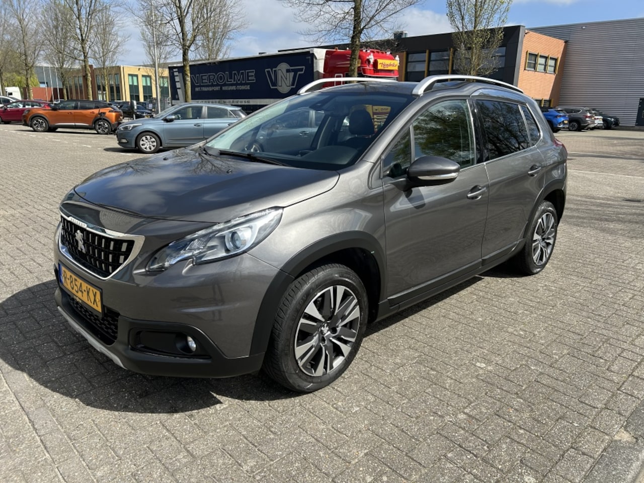 Peugeot 2008 - 1.2 PureTech Allure 1.2 PureTech Allure - AutoWereld.nl