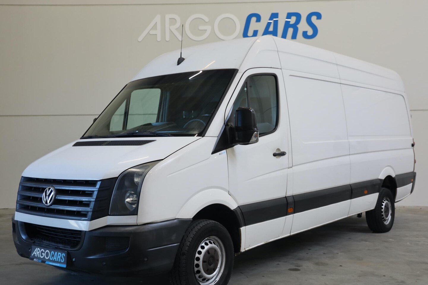 Volkswagen Crafter - 35 2.0 TDI L3/H2 PDC RADIO 136PK INRUIL MOGELIJK - AutoWereld.nl