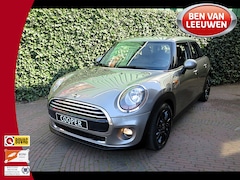 MINI Cooper - 1.5 Salt F55 5-drs automaat met Leder, Keyless, Navi, PDC en 16"