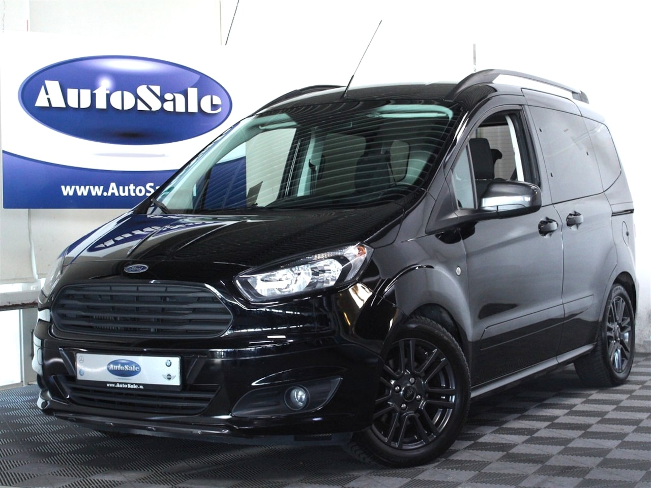 Ford Tourneo Courier - 1.0 Titanium NAVI PDC CRUISE BLUET STOELVW '18 - AutoWereld.nl