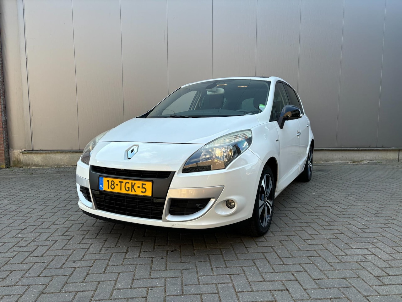 Renault Scénic - 1.6 dCi Bose 1.6 dCi Bose - AutoWereld.nl