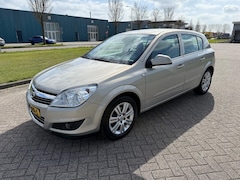 Opel Astra - 1.6 Cosmo Leder Airco cruise control