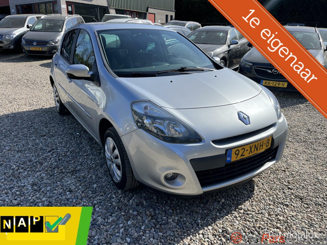Renault Clio - 1.2 Authentique 1.2 Authentique,Airco,5drs,1e eigenaar - AutoWereld.nl