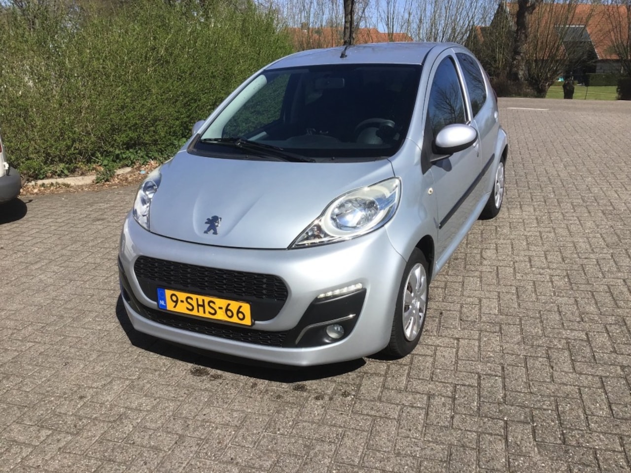Peugeot 107 - 1.0 Active 1.0 ACTIVE - AutoWereld.nl