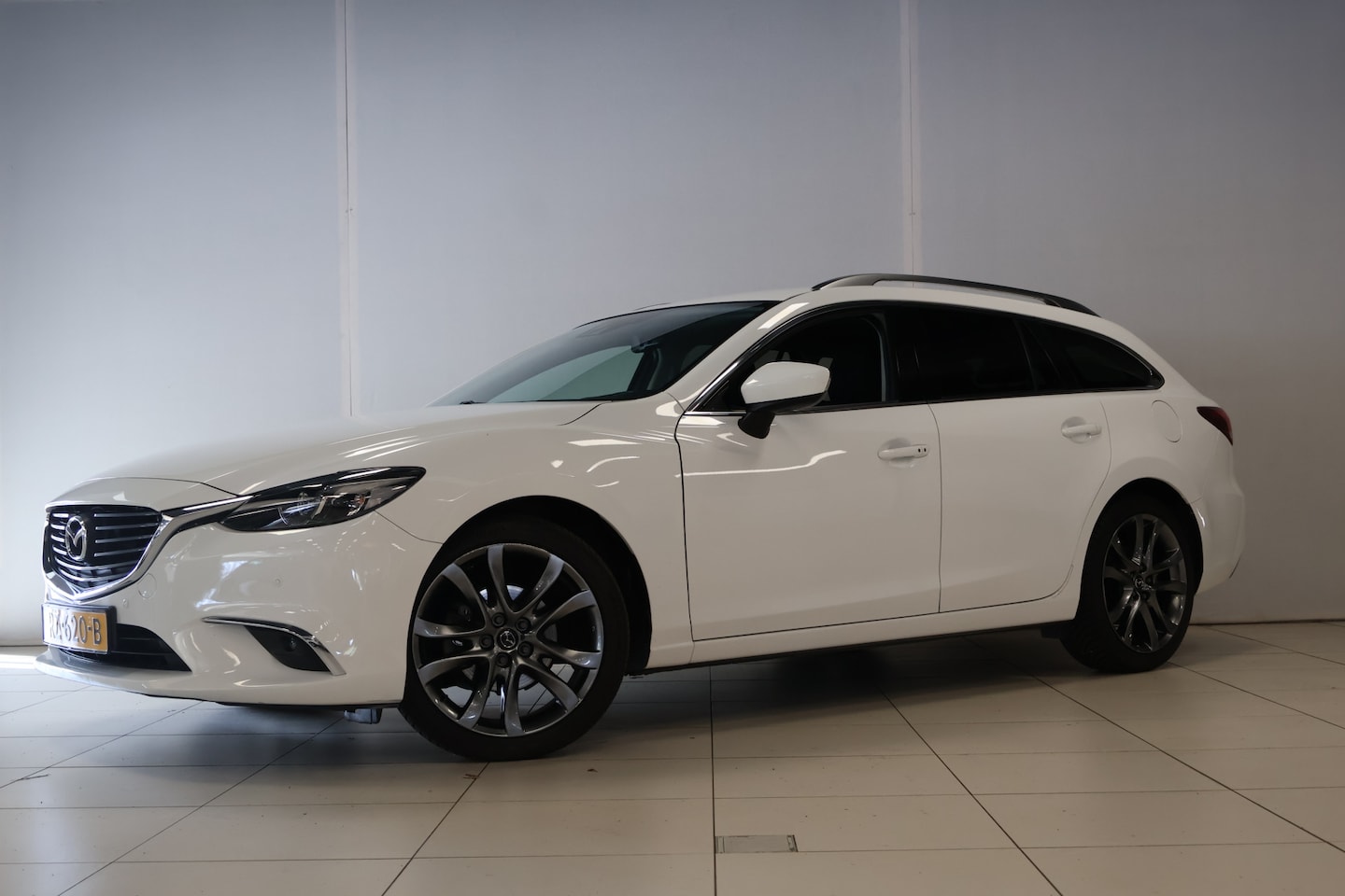 Mazda 6 Sportbreak - 2.5 SkyActiv-G 192 GT-M 2.5 SkyActiv-G 192 GT-M - AutoWereld.nl
