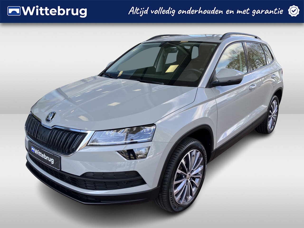 Skoda Karoq - 1.5 TSI ACT 150pk DSG Style / Full Led Matrix  / 18 Inch / Achteruitrijcamera / Elect. Ach - AutoWereld.nl