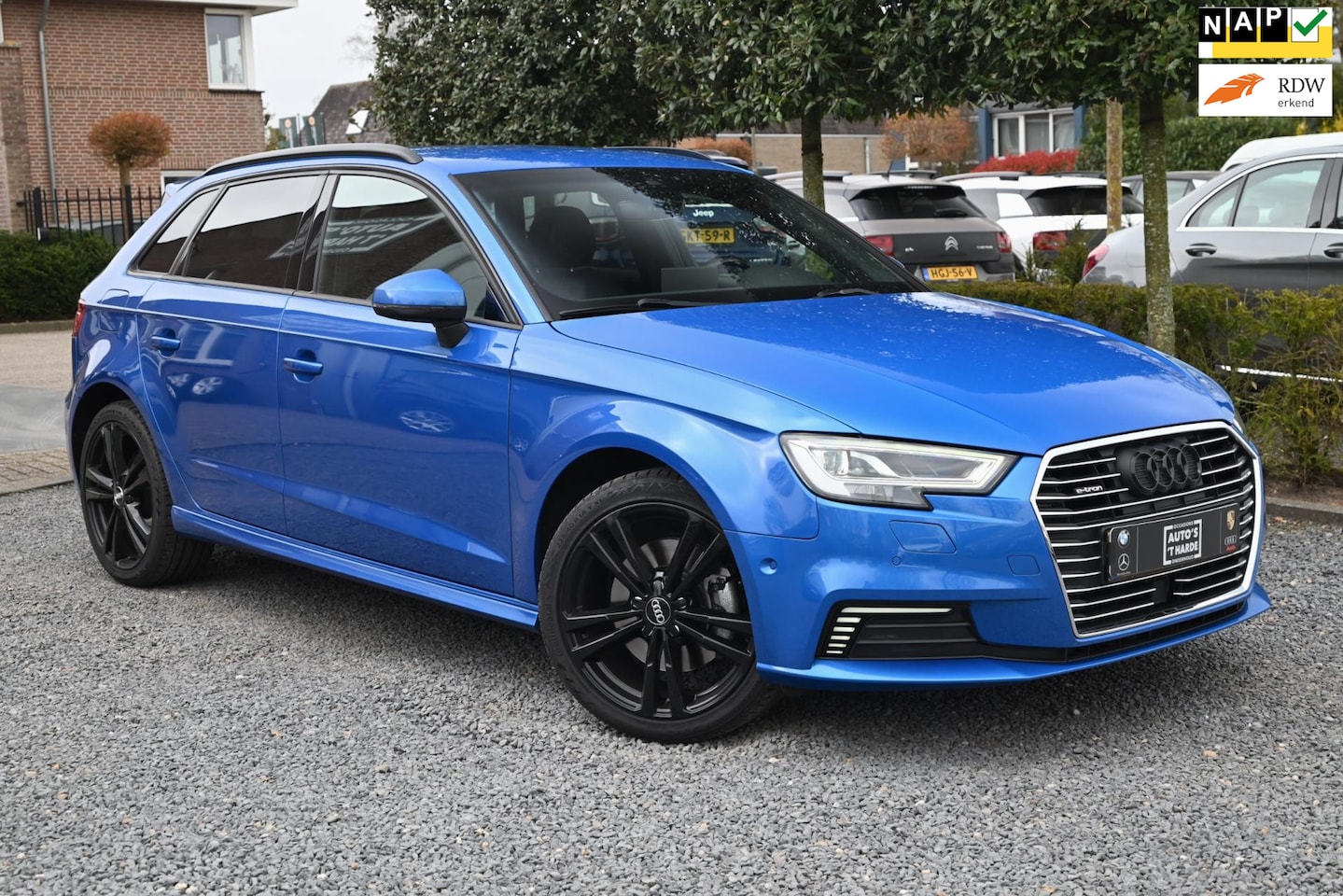 Audi A3 Sportback - 40 e-tron 204 PK S-Line Adaptive Virtual Camera Matrix App-Connect 18'' - AutoWereld.nl
