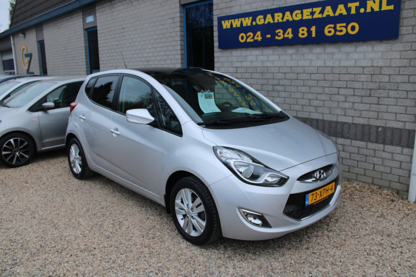Hyundai ix20 - 1.6i i-Catcher Automaat Camera navi Panoramadak - AutoWereld.nl