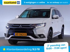 Mitsubishi Outlander - 2.0 PHEV Business Edition [ Trekhaak Half leder Navigatie