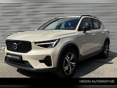 Volvo XC40 - B4 Plus Dark | Adaptive Cruise | BLIS | Trekhaak | Power Seats | Stoel/Stuurwielverwarming