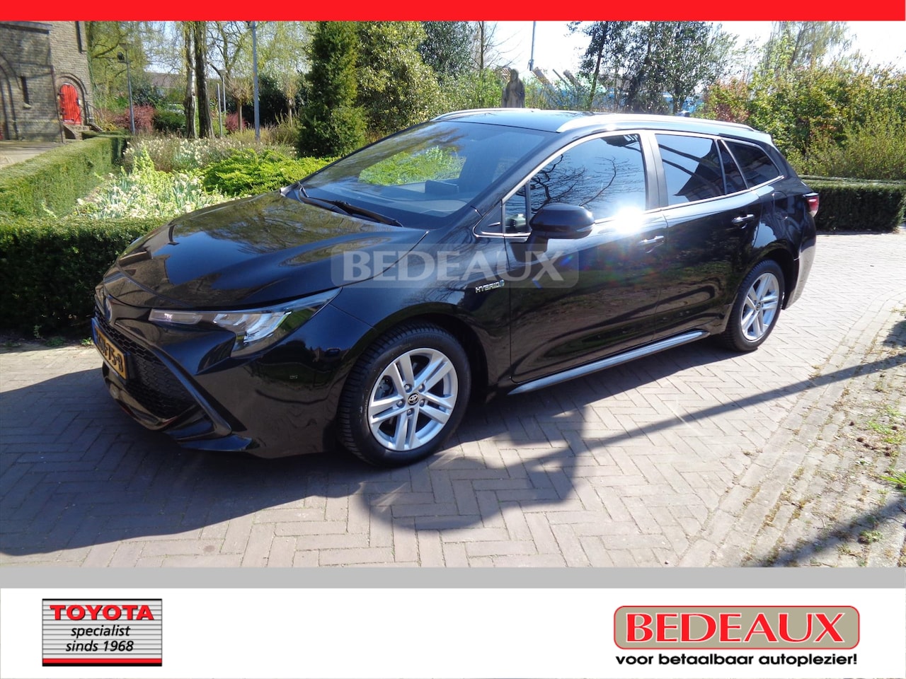Toyota Corolla Touring Sports - 1.8 Hybrid 122pk CVT Active Navi - bij Toyota specialist sinds 1968 - AutoWereld.nl