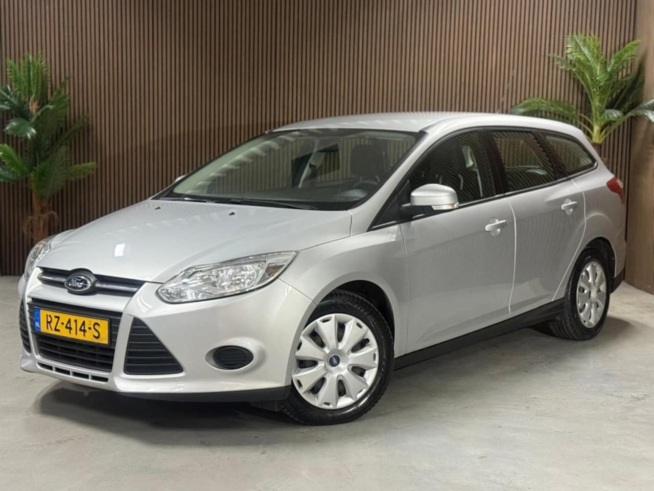 Ford Focus Wagon - 1.0 EcoBoost Trend 1.0 EcoBoost Trend - AutoWereld.nl