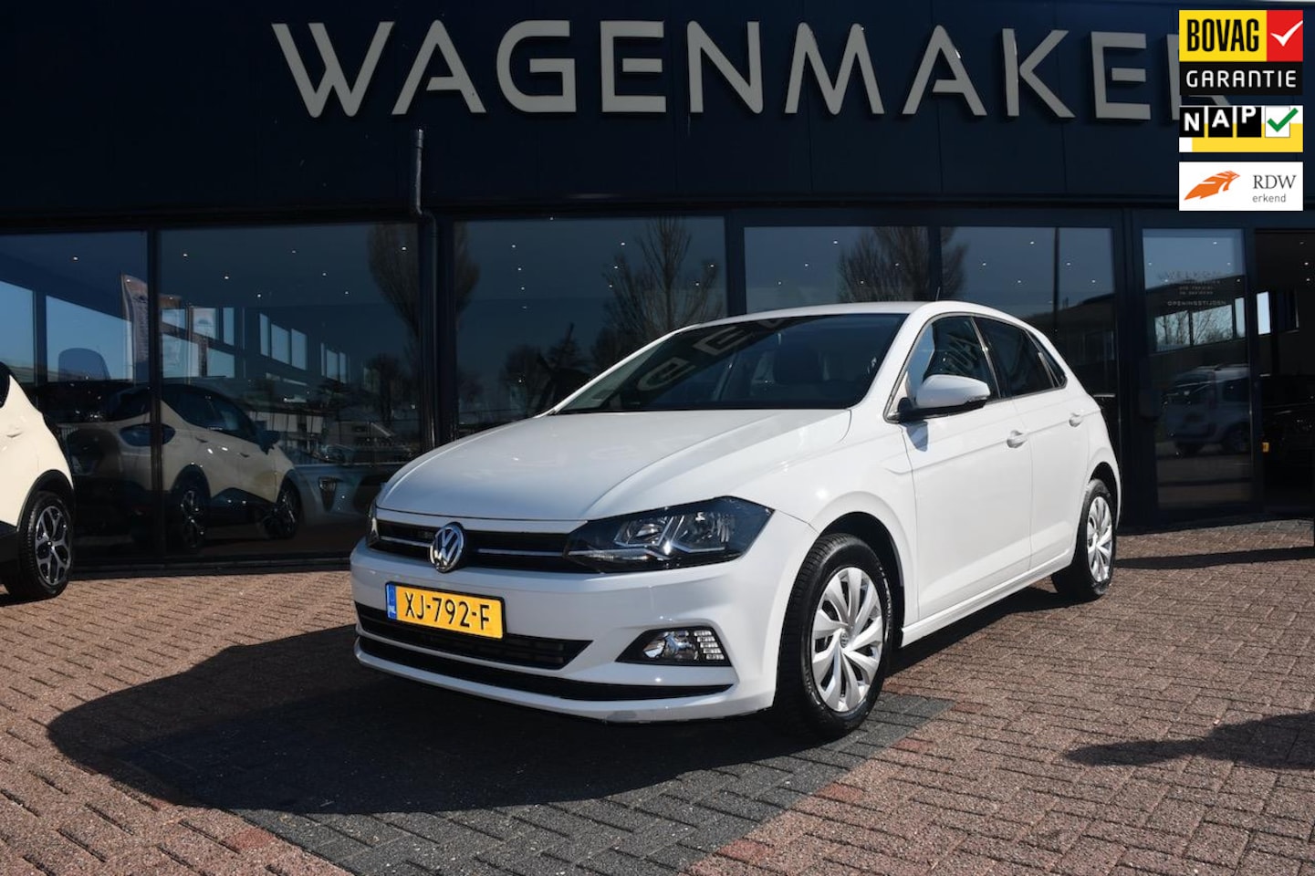 Volkswagen Polo - 1.0 TSI Comfortline AUT|ACC|NAVI|Carplay - AutoWereld.nl