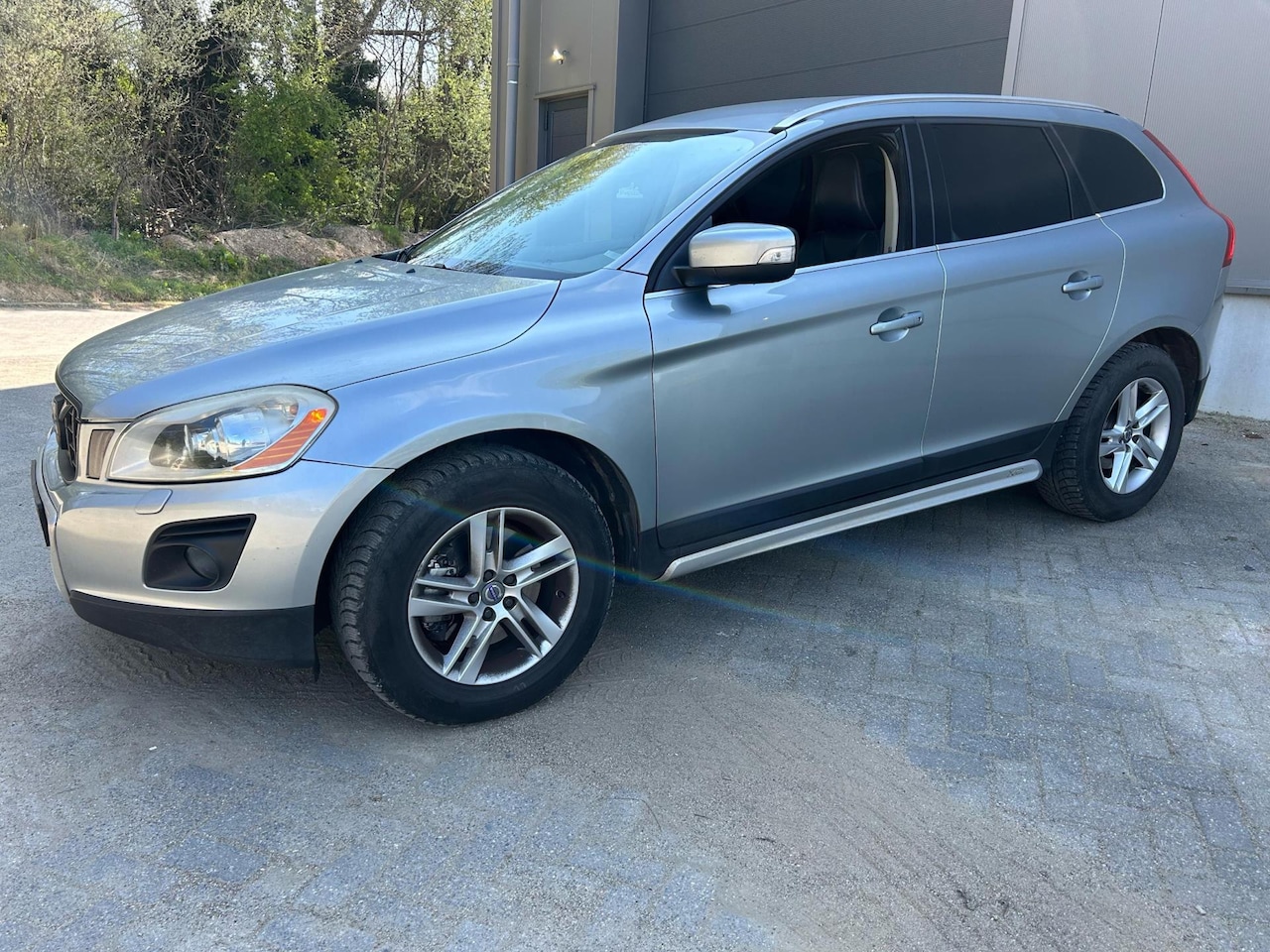Volvo XC60 - 2.0 D3 Summum - AutoWereld.nl