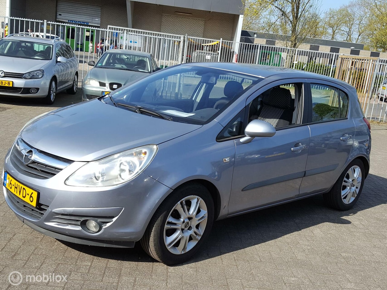 Opel Corsa - 1.4-16V Sport 1.4-16V Sport - AutoWereld.nl