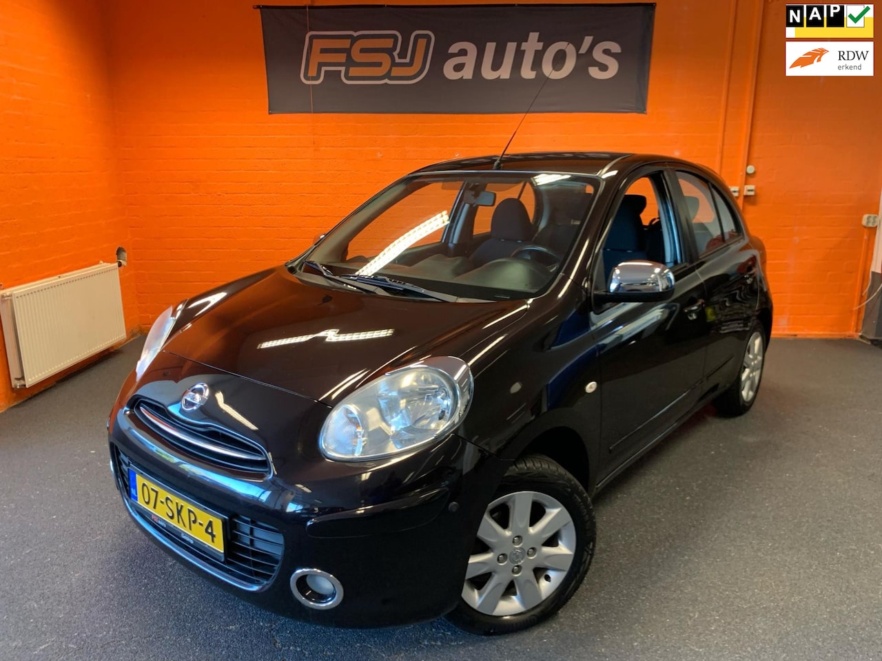 Nissan Micra - 1.2 / 5 DEURS / SPORT / NAVI / PDC / AIRCO!! - AutoWereld.nl