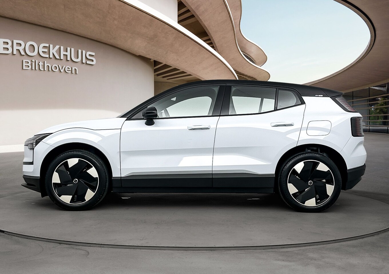 Volvo EX30 - Single Motor Extended Range Plus 69 kWh | B&O Audio | Stoel en stuurverwarming | 476km WLP - AutoWereld.nl