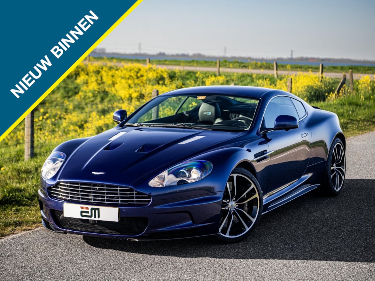 Aston Martin DBS - 6.0 V12 Touchtronic 2 - Q Special - Carbon - AutoWereld.nl