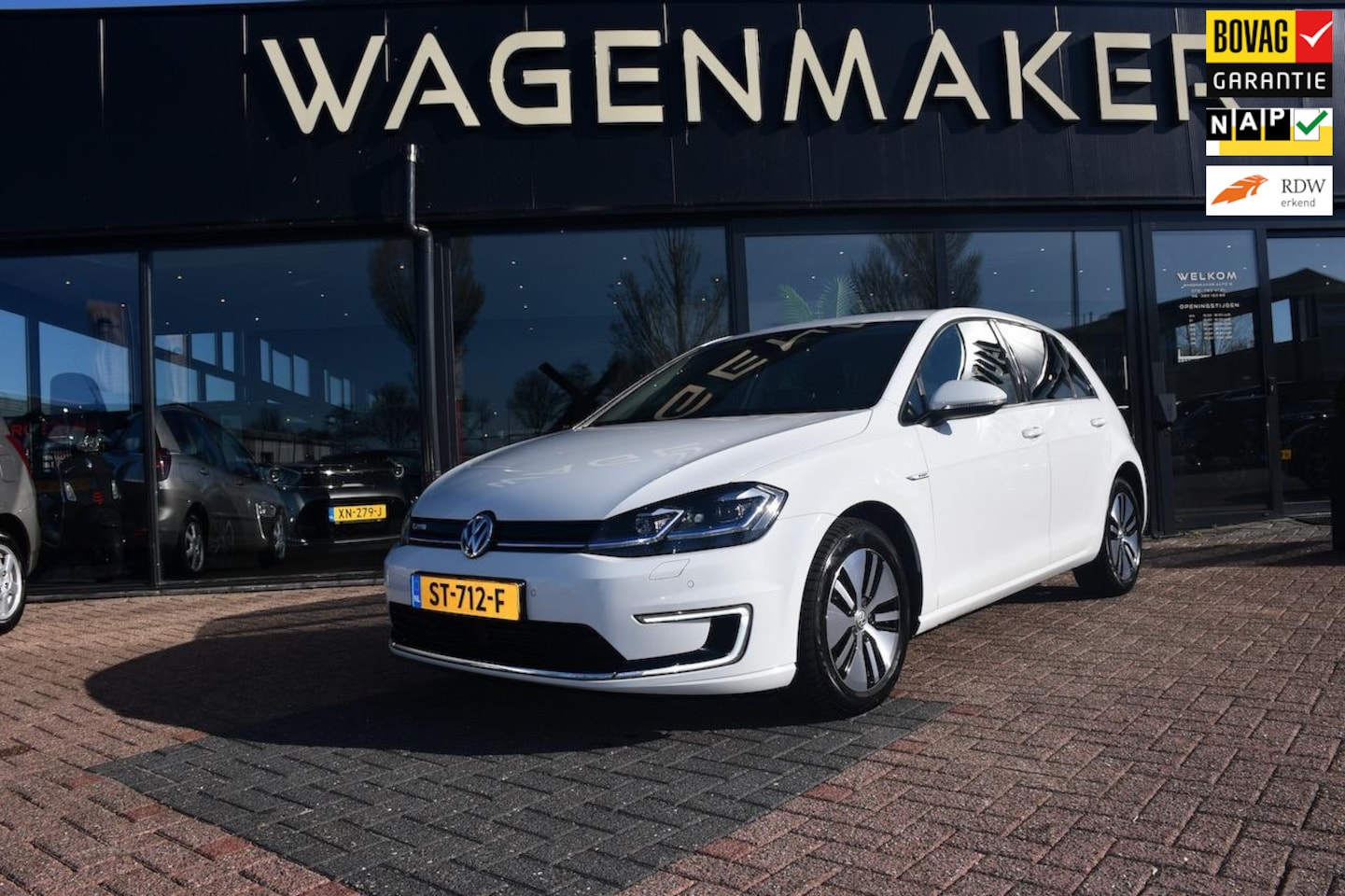 Volkswagen e-Golf - E-Golf Clima|Cruise|NAVI|Carplay|Stoelvw! - AutoWereld.nl