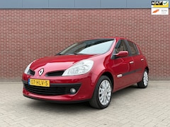 Renault Clio - 1.2-16V Special Rip Curl / Nap / Airco / Cruise control