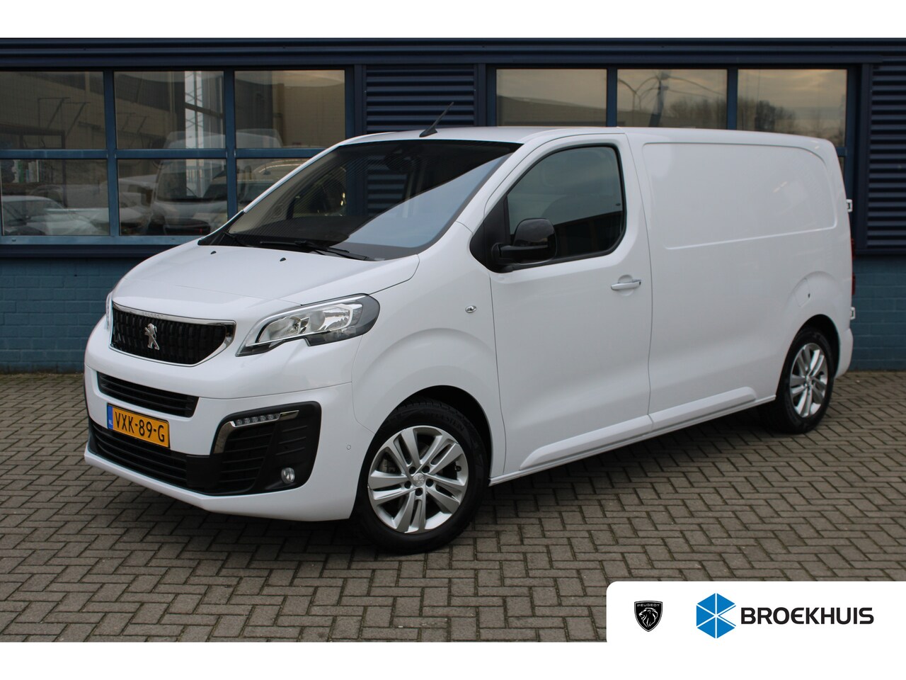 Peugeot Expert - L2 2.0 BlueHDI 145 PK | TREKHAAK | NAVI BY APP | CAMERA | | Airco | Armsteun voor | Bestuu - AutoWereld.nl