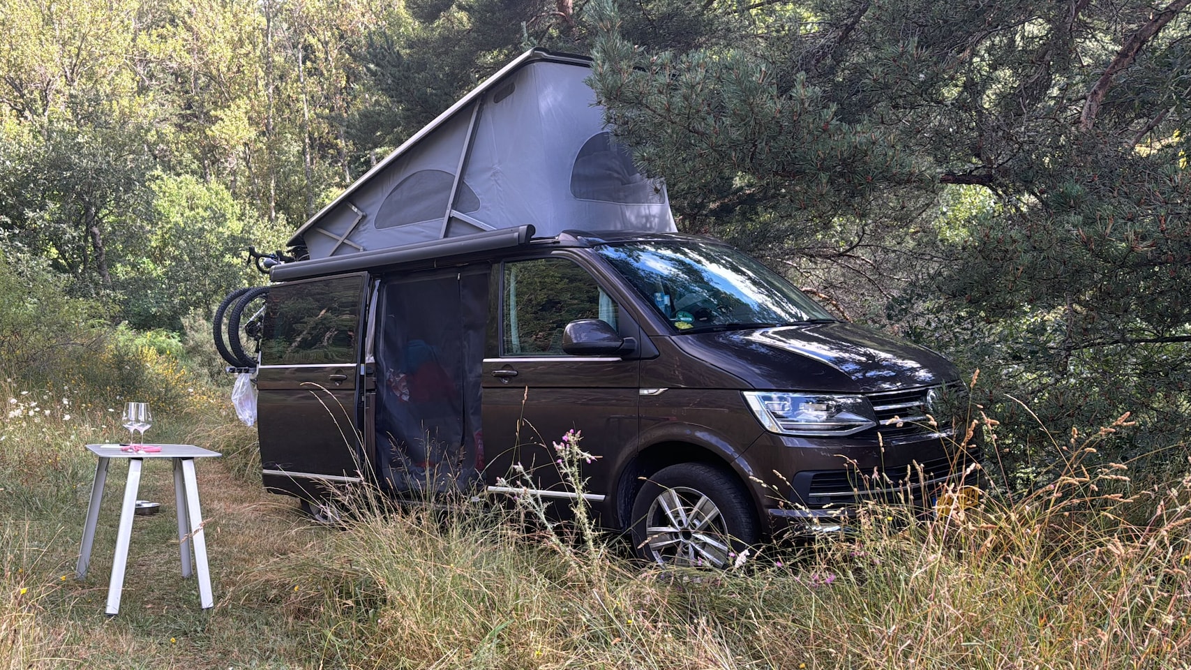 Volkswagen Transporter California - Volkswagen California Ocean 2.0 TDI DSG | 4 slaapplaatsen - AutoWereld.nl