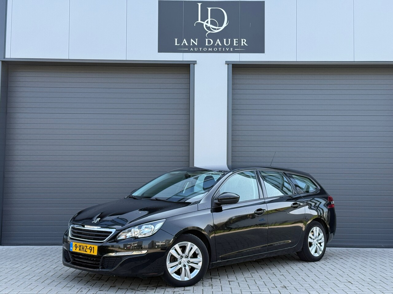 Peugeot 308 SW - 1.6 BlueHDI Blue Lease / NAP / Navi - AutoWereld.nl