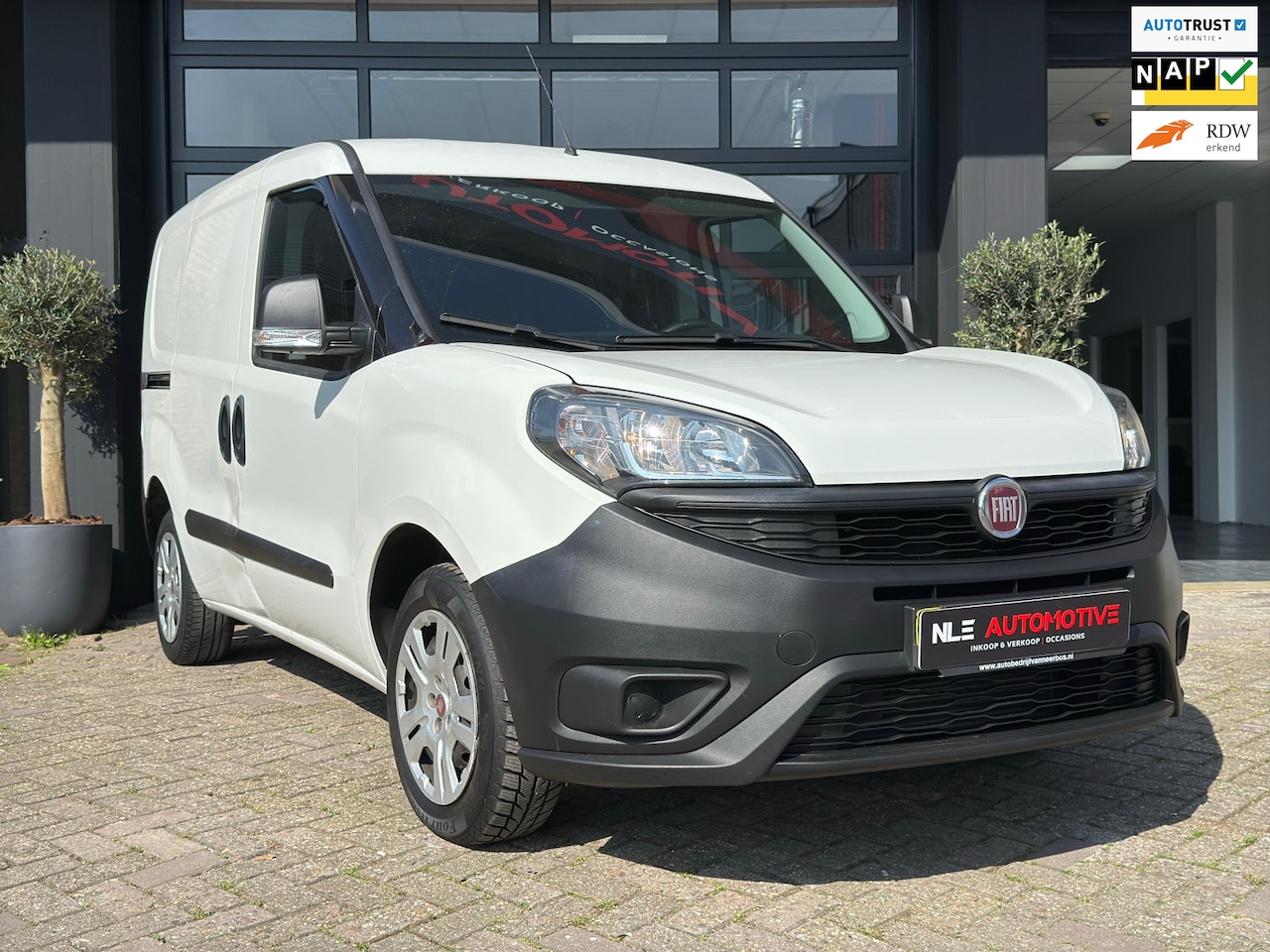 Fiat Doblò Cargo - 1.3 MJ L1H1 Actual 1.3 MJ L1H1 Actual - AutoWereld.nl
