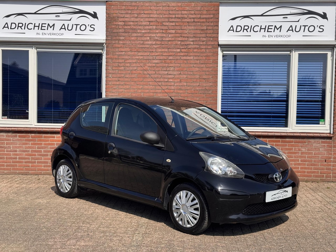 Toyota Aygo - 1.0-12V 5 deurs Nw APK - AutoWereld.nl