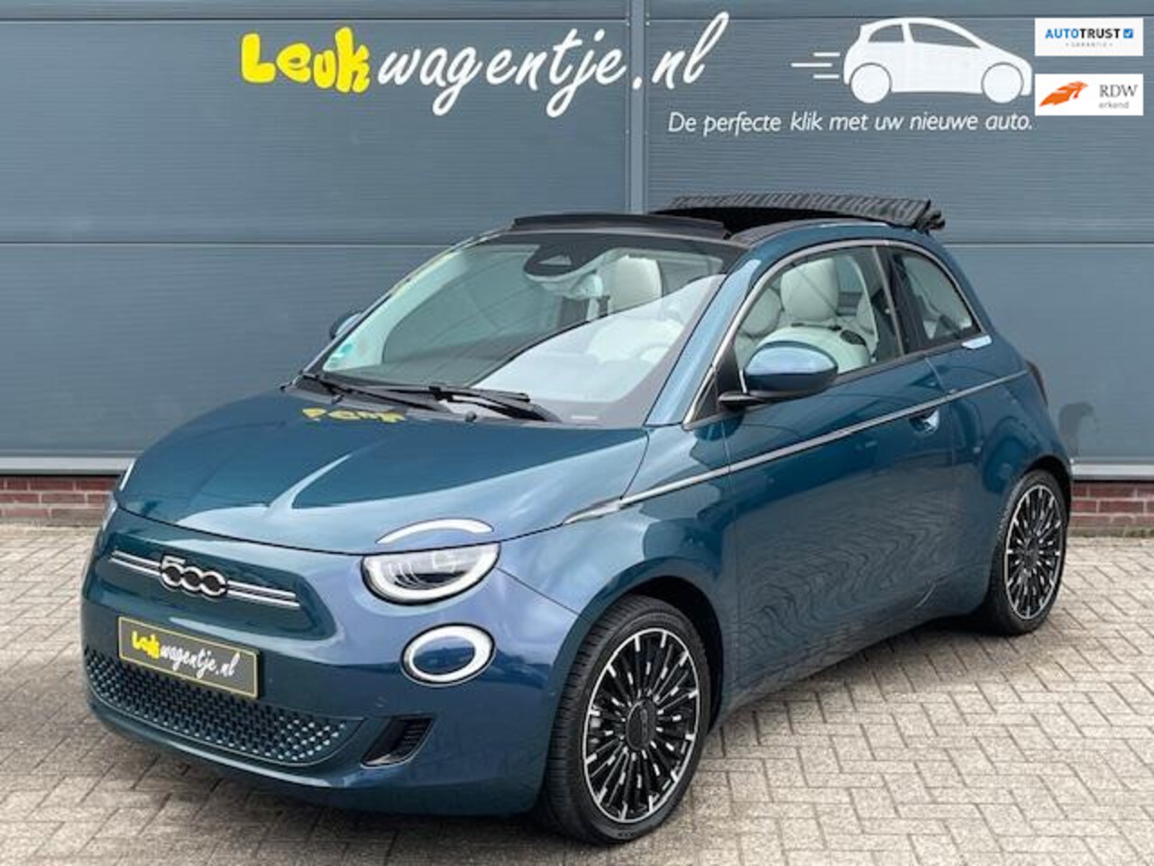 Fiat 500 C - E La Prima 42 kWh Cabrio *super-luxe, vól opties - AutoWereld.nl