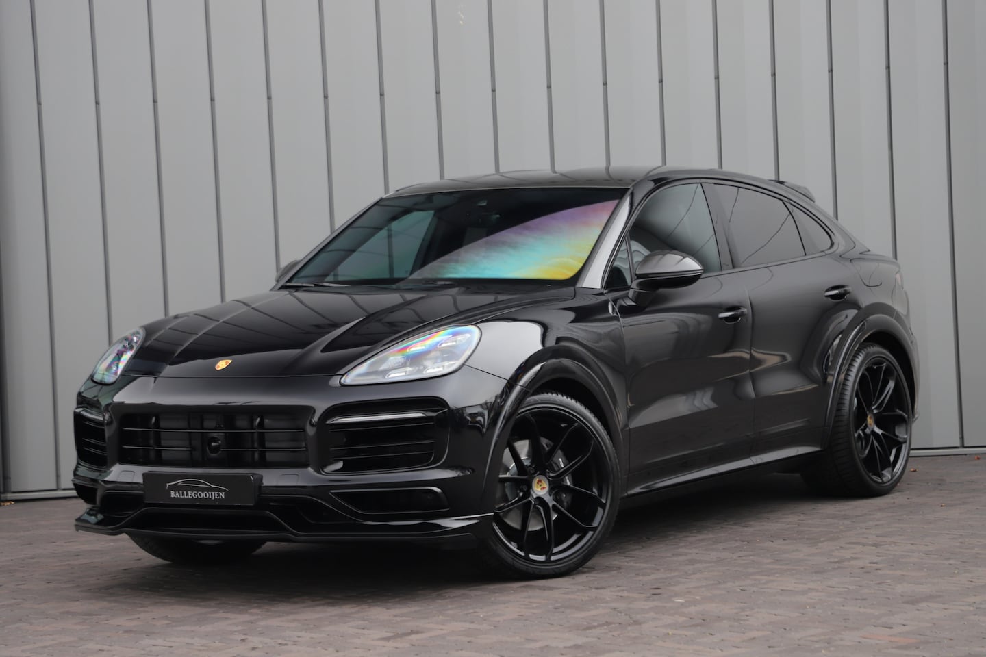 Porsche Cayenne Coupé - 3.0 E-Hybrid Aut8 | 463PK | Sport-design | Achterasbesturing | Luchtvering | Matrix-led | - AutoWereld.nl