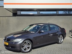 BMW 3-serie - 320i / Leer / Unieke auto / Goed onderhouden