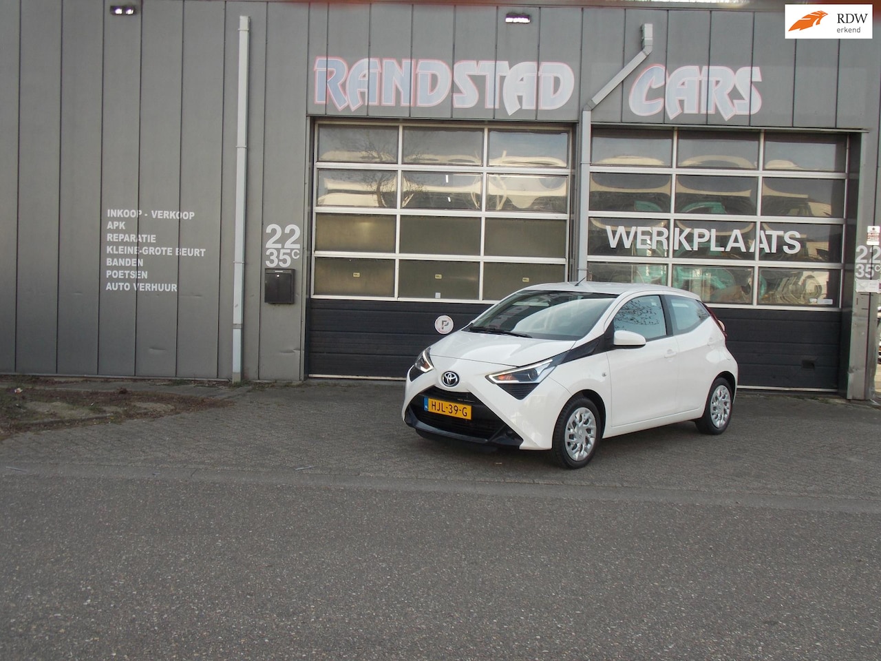 Toyota Aygo - 1.0 VVT-i x-play Airco Elek Pakket 5Deurs 2019bj GARANTIE - AutoWereld.nl