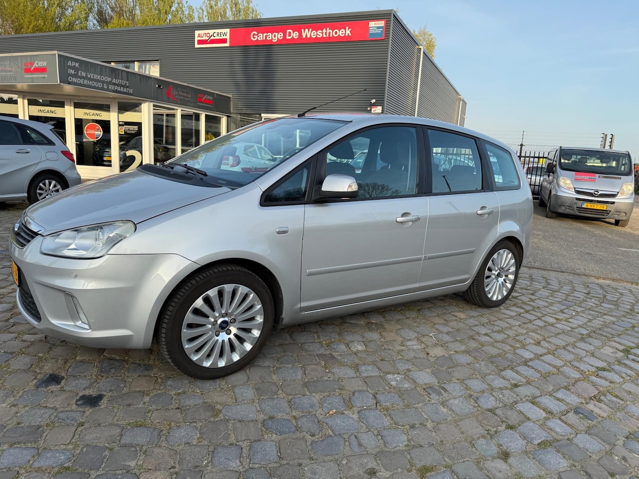 Ford C-Max - 1.8-16V Limited - AutoWereld.nl