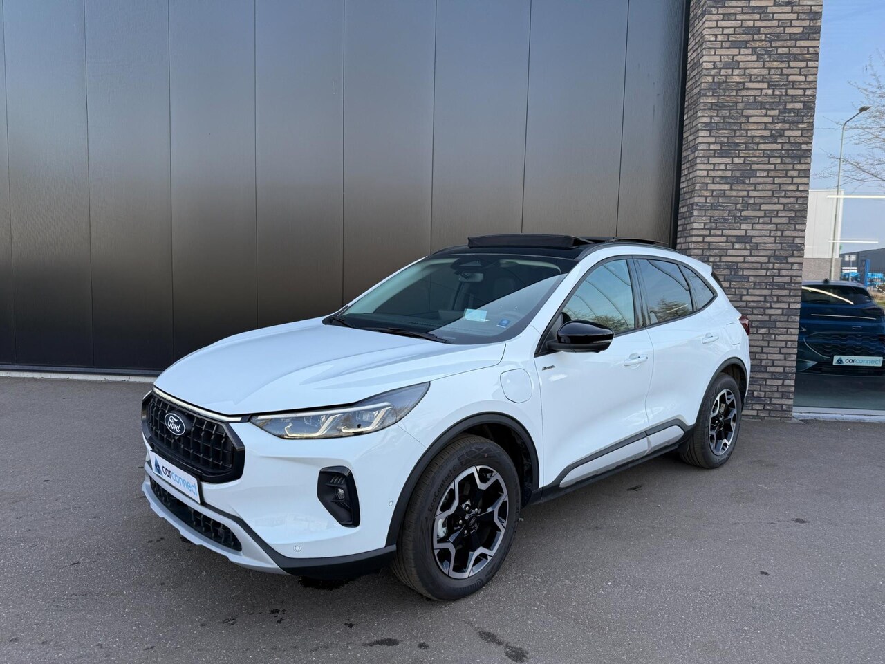 Ford Kuga - 2.5 243pk PHEV Active X Navi, Panorama, 360 gr camera, Trekhaak, AGR, BOMVOL!! - AutoWereld.nl