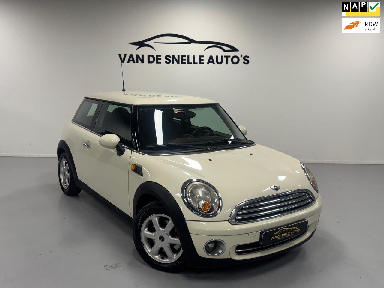 MINI One - Mini 1.4 Business Line KETTINGVERVANGEN/ONDERHOUDSHISTORIE - AutoWereld.nl