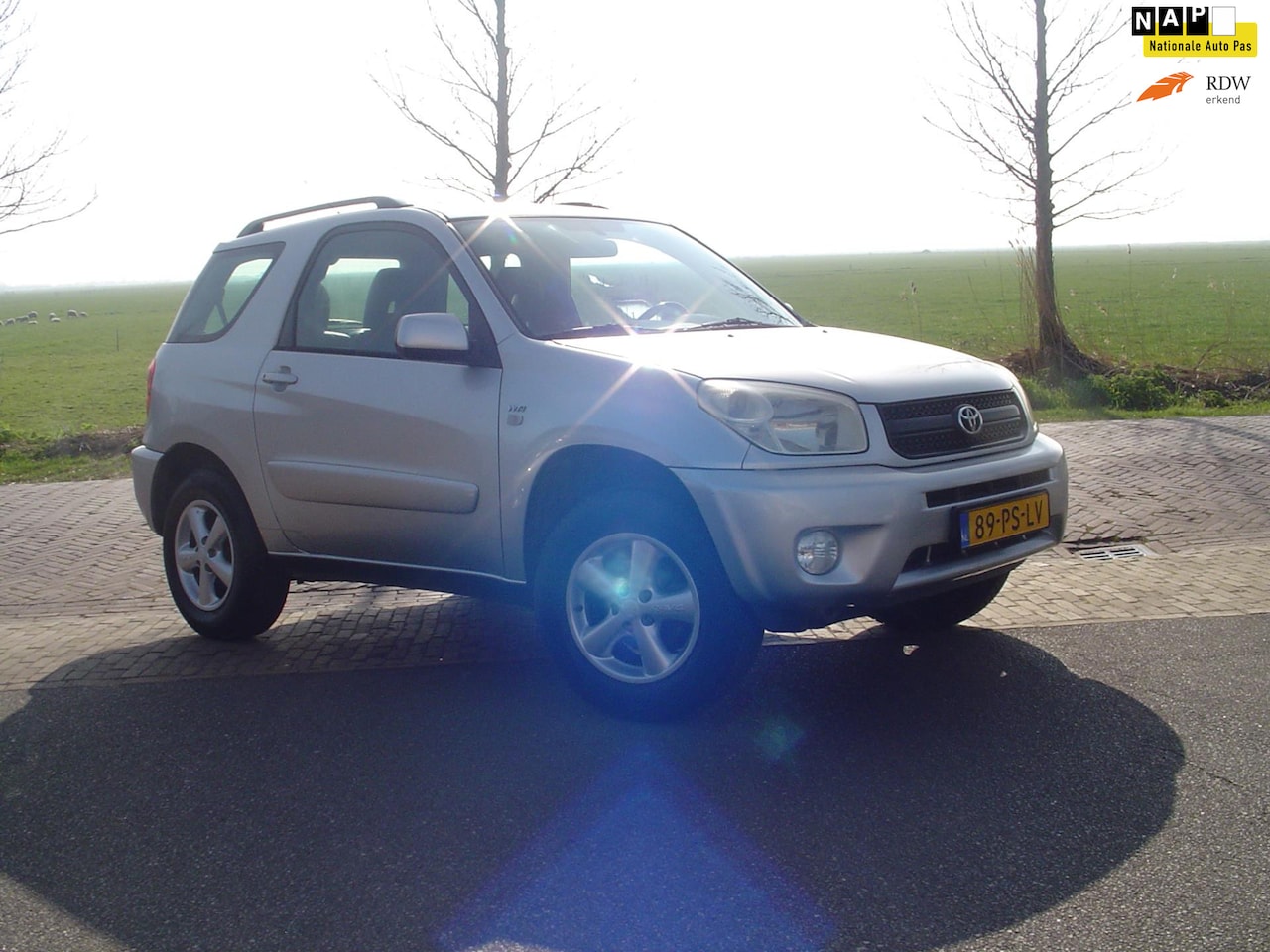 Toyota RAV4 - 1.8-16V VVT-i Luna / Airco / NAP / Hoge zit - AutoWereld.nl