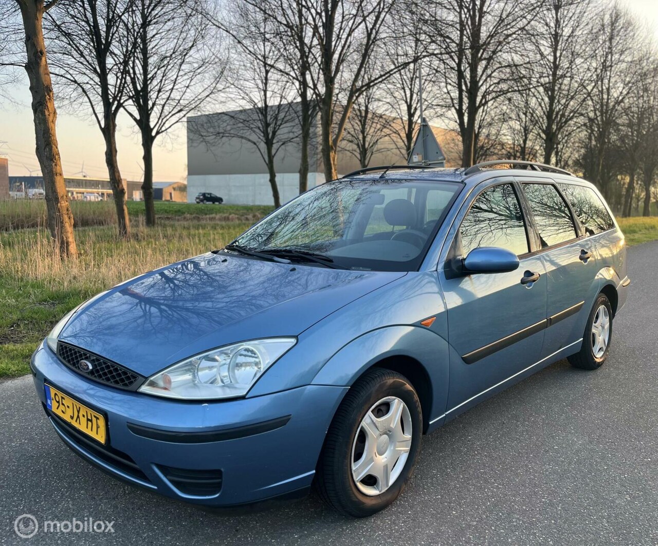 Ford Focus Wagon - 1.6-16V Cool Edition*NEW APK 01/26*AIRCO - AutoWereld.nl