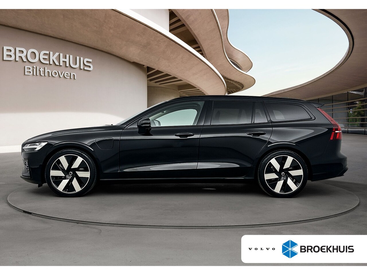 Volvo V60 - 2.0 T6 Plug-in hybrid AWD Plus Dark | Blis | Keyless Entry | 19'' | Getint Glas | Stoel + - AutoWereld.nl