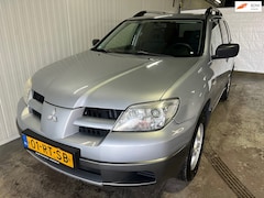 Mitsubishi Outlander - 2.0 Invite plus