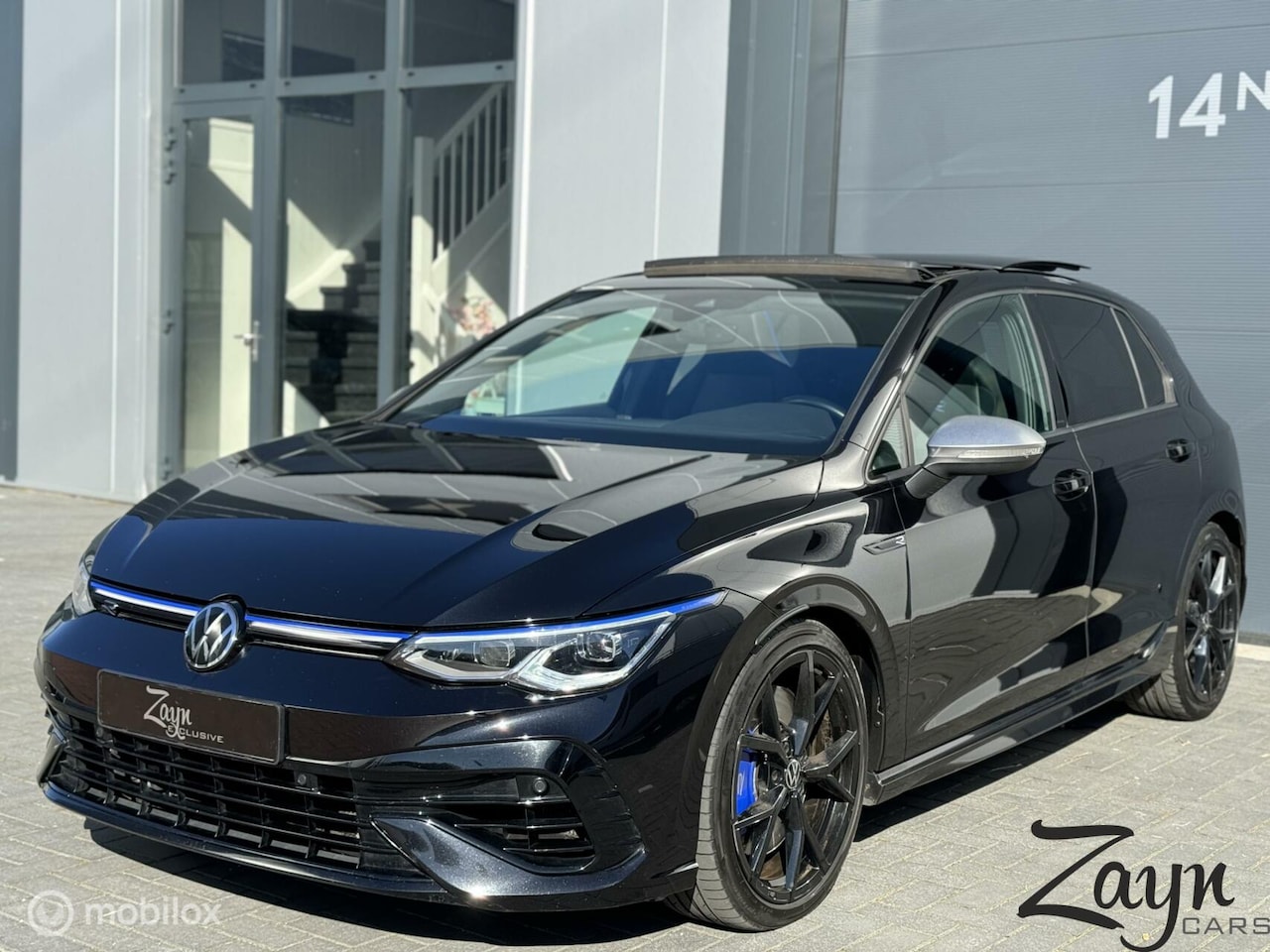 Volkswagen Golf - 2.0 TSI R 4Motion | H&K | Pano | Memory | - AutoWereld.nl