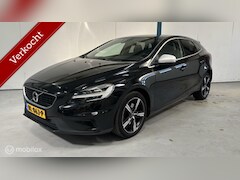 Volvo V40 - 2.0 T4 R-Design NL-AUTO / PANO / LED