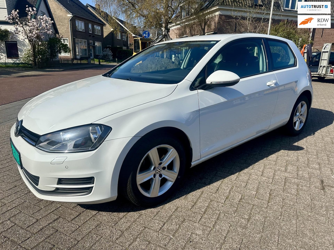 Volkswagen Golf - 1.2 TSI Trendline 1.2 TSI Trendline - AutoWereld.nl