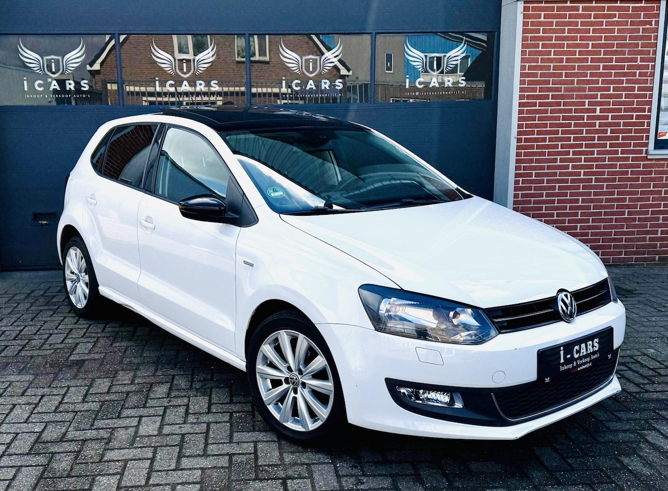 Volkswagen Polo - 1.2 TSI Match/Navi/Carplay/nw.Ketting/2e eigenaar - AutoWereld.nl
