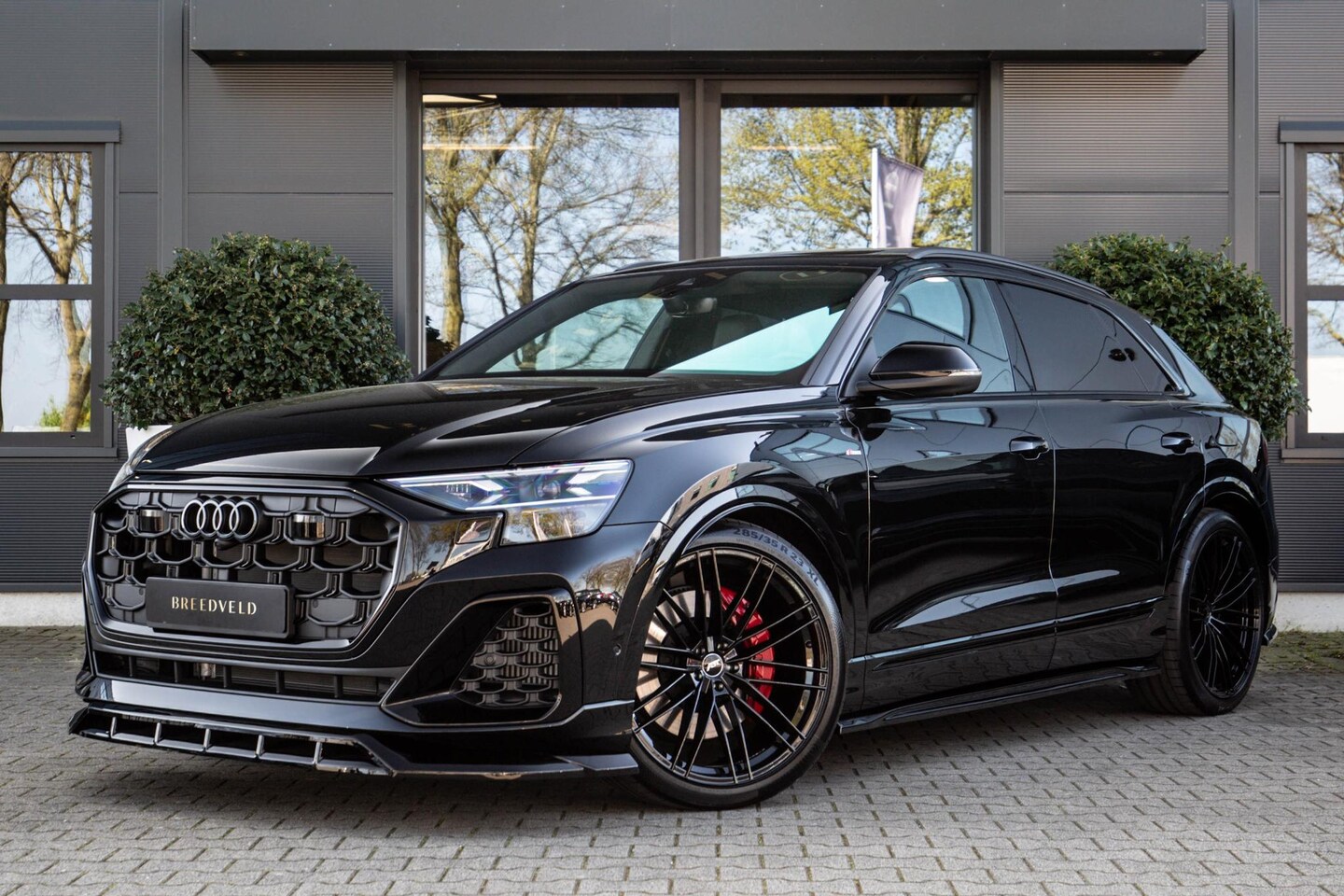 Audi Q8 - 60 TFSI e Competition 490pk, Carbon, Full-options 2025 - AutoWereld.nl