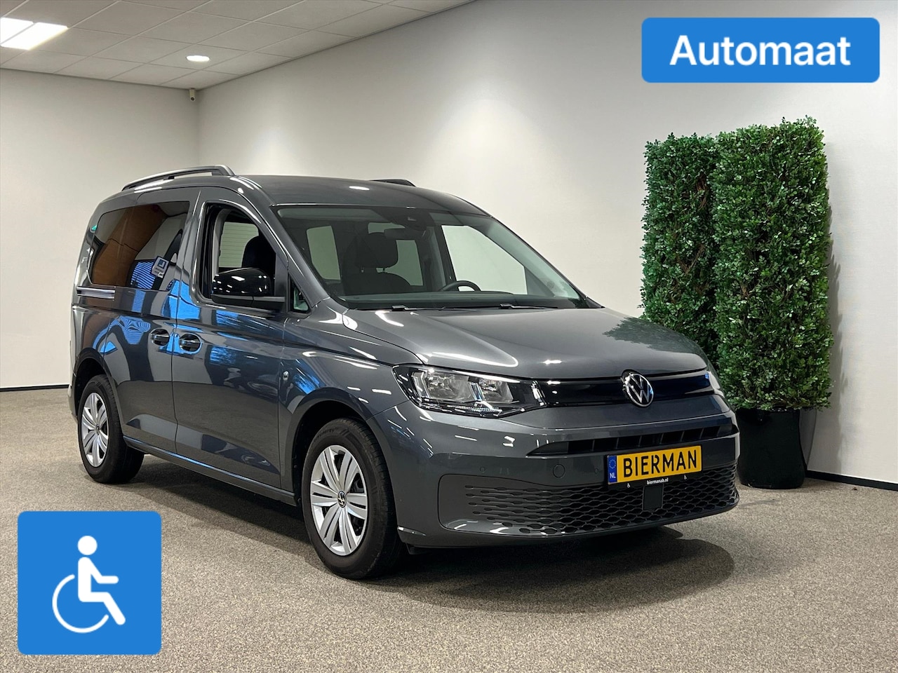 Volkswagen Caddy - L1 Rolstoelauto Automaat - AutoWereld.nl