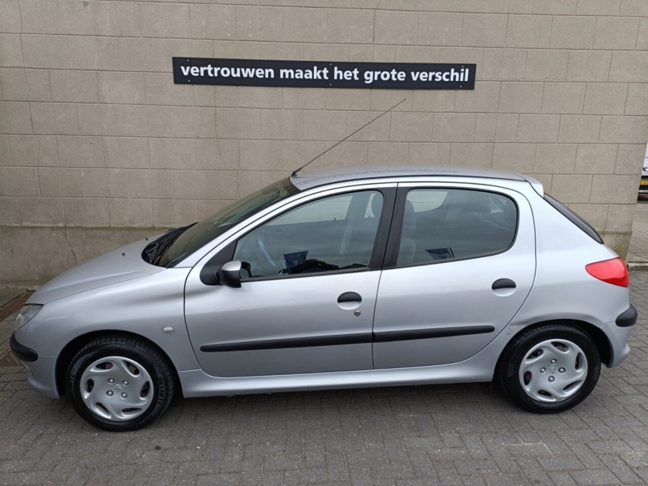 Peugeot 206 - 1.4 Gentry 1.4 GENTRY - AutoWereld.nl