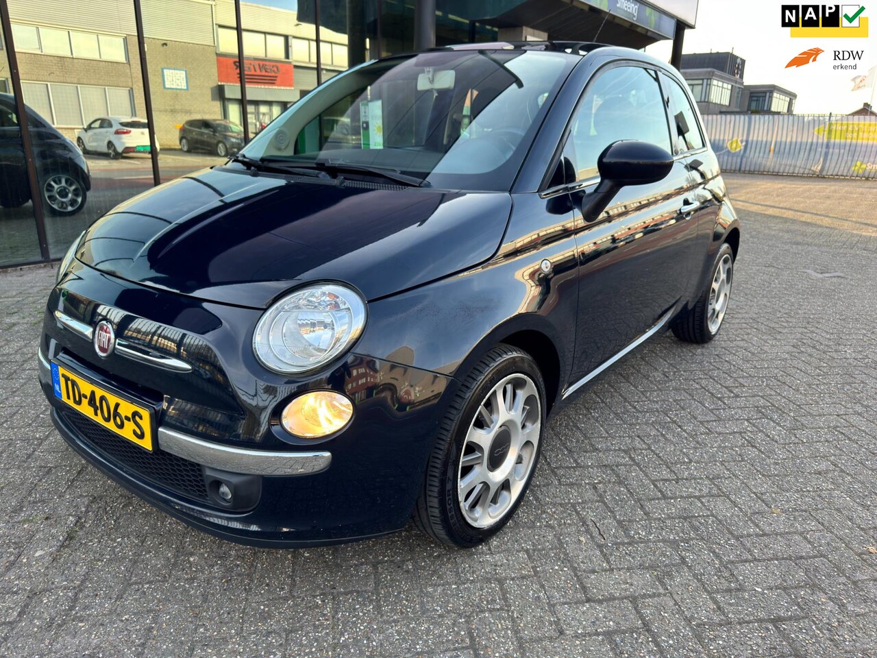 Fiat 500 - 1.2 Bicolore / Pano'dak / Airco / PDC - AutoWereld.nl
